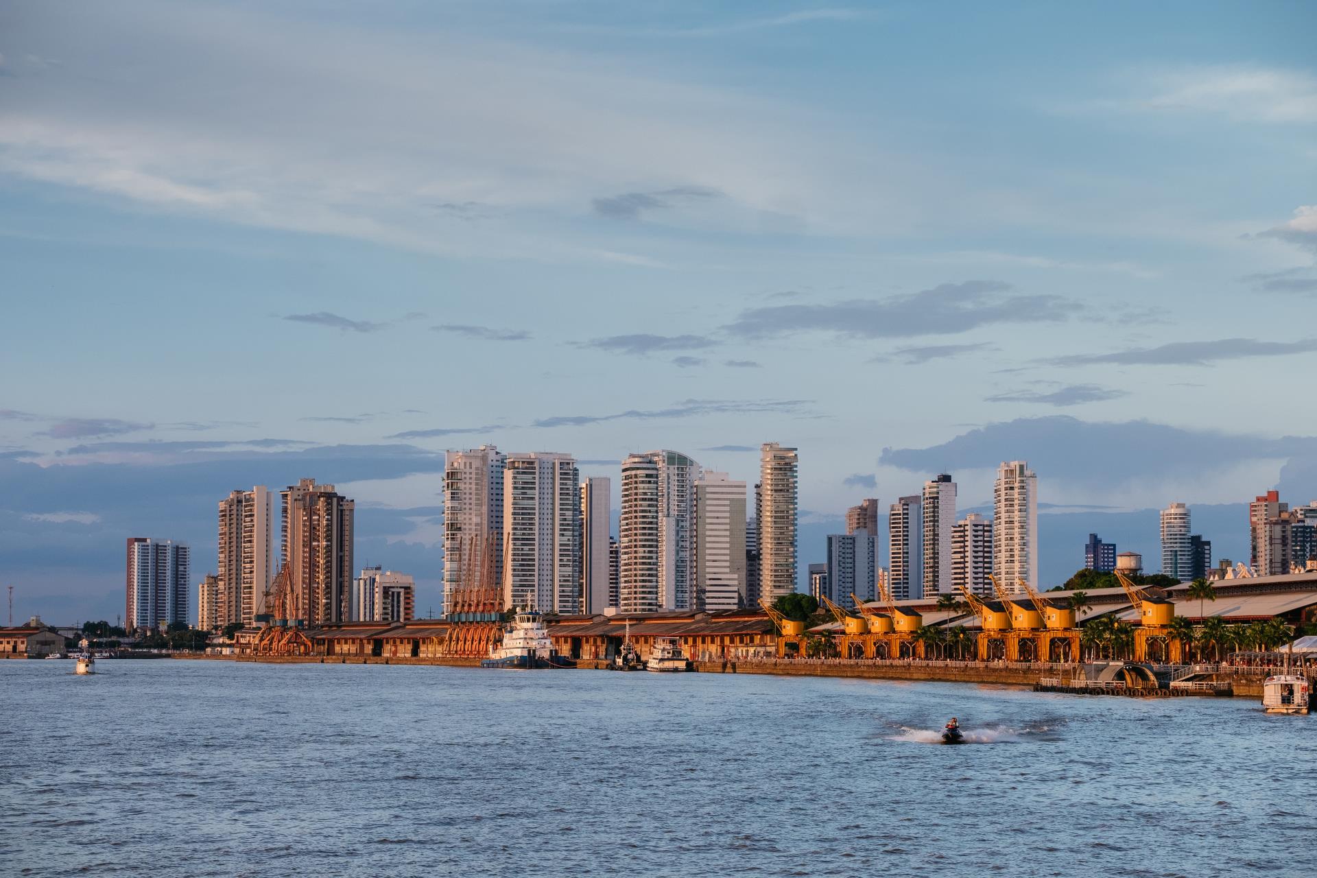 mesmerizing-view-brazilian-cityscape-with-ocean-cloudy-sky
