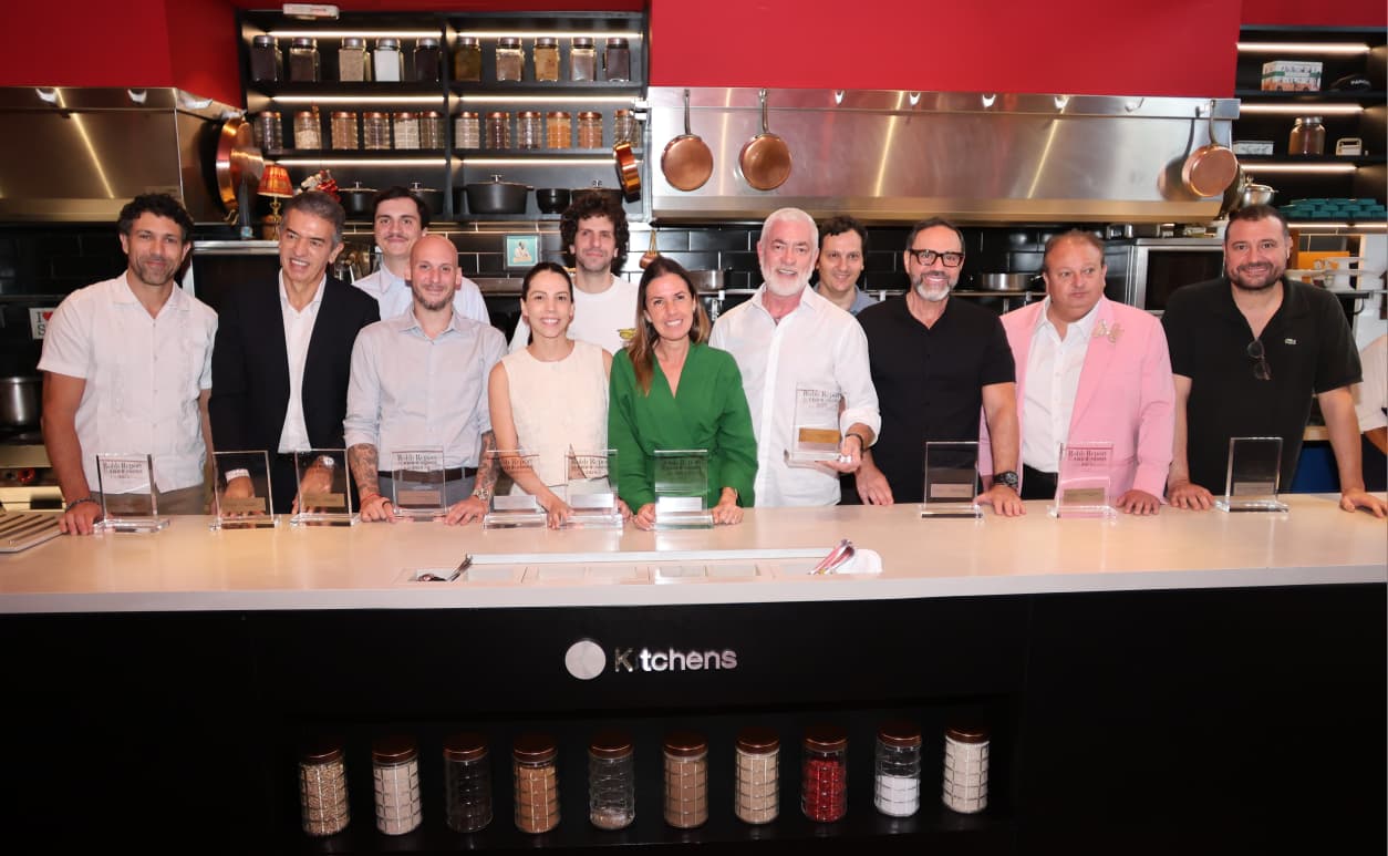 WhatsApp Image 2025-12-04 at 15.47.36