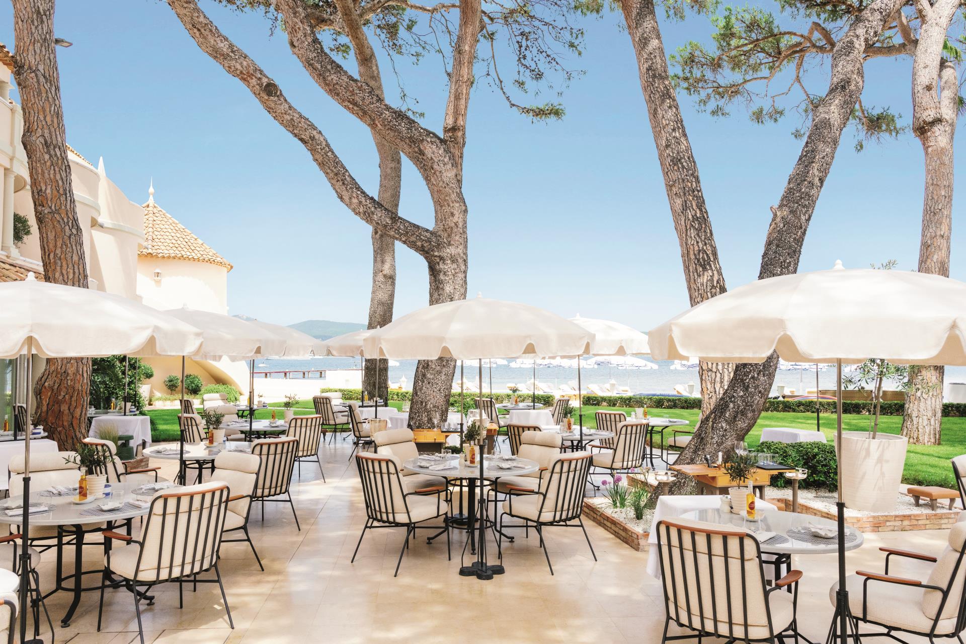 Cheval Blanc St-Tropez - La Terrasse - Oliver Fly 2024