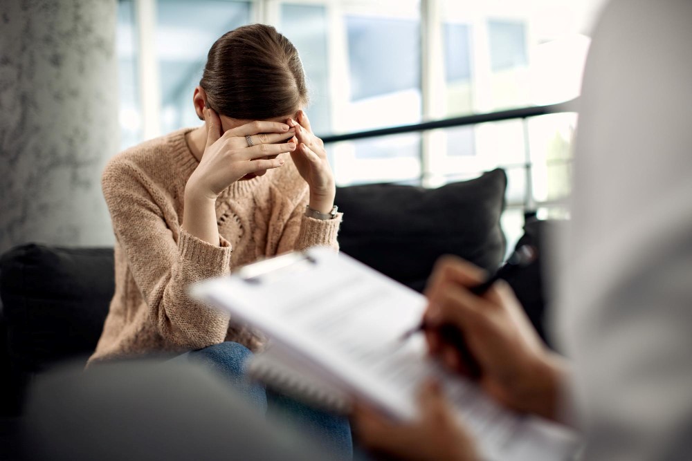 Guia da Alma Cuida da saúde mental de colaboradores; conheça