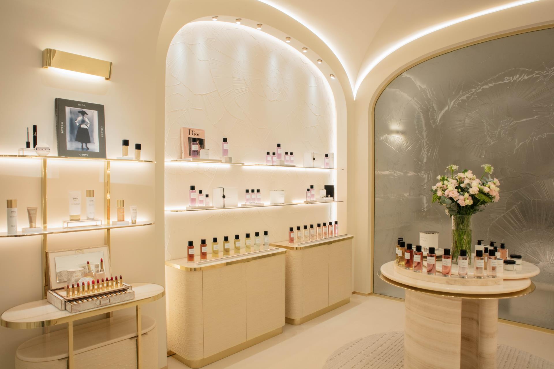 DIOR SPA PLAZA ATHENEE - (c) Matthieu Salvaing for Parfums Christian Dior 1