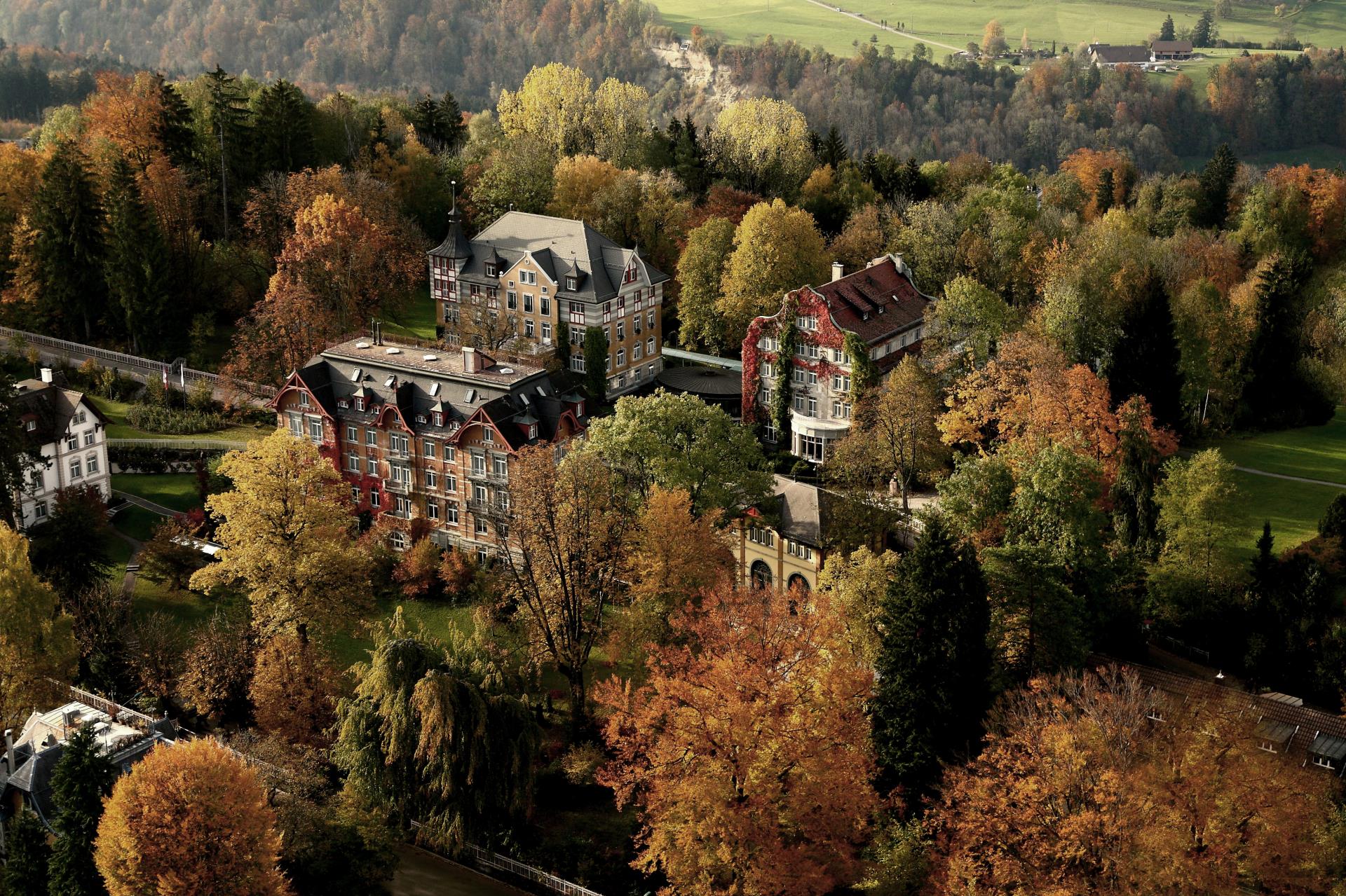 Institut_auf_dem_Rosenberg_01_Campus