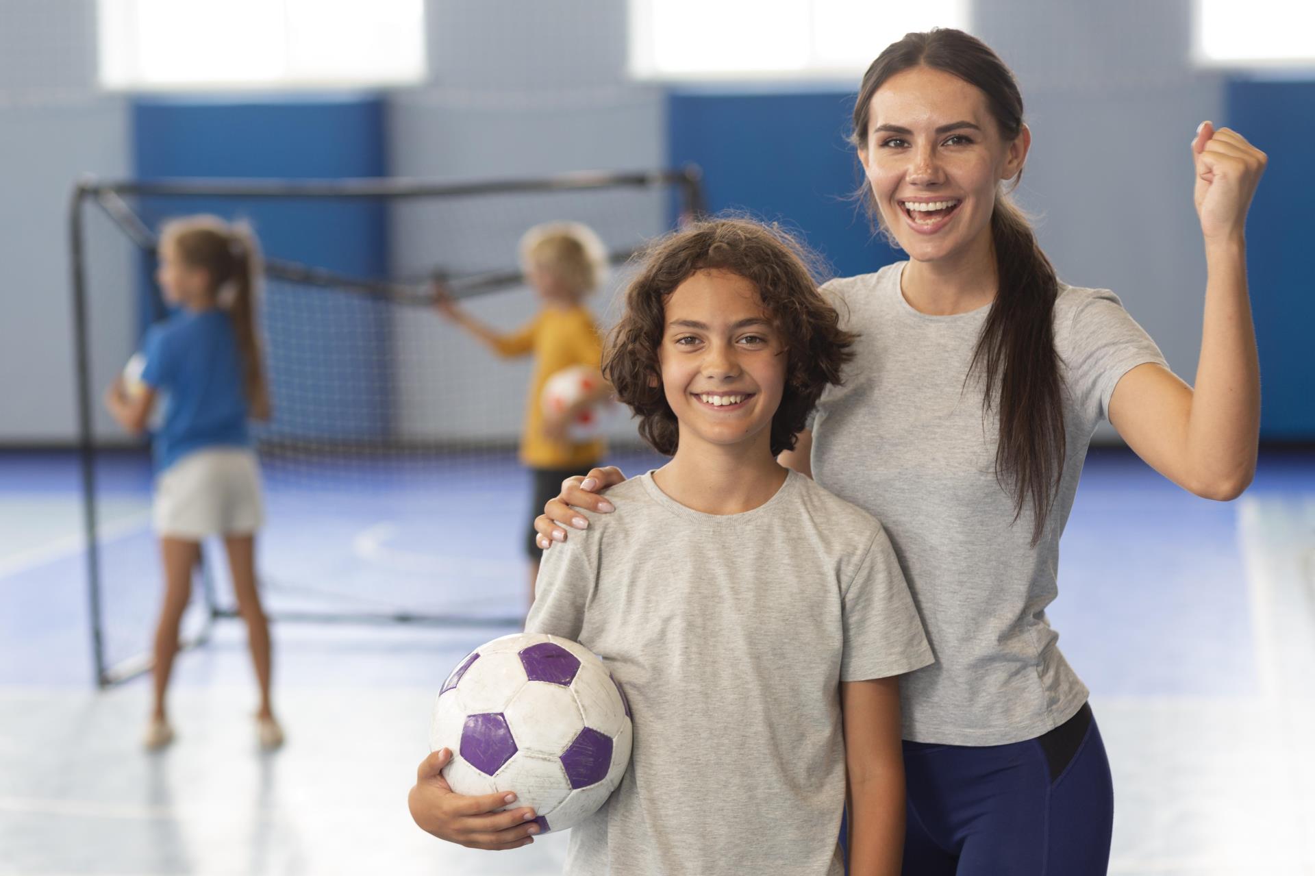 sports-teacher-with-her-students