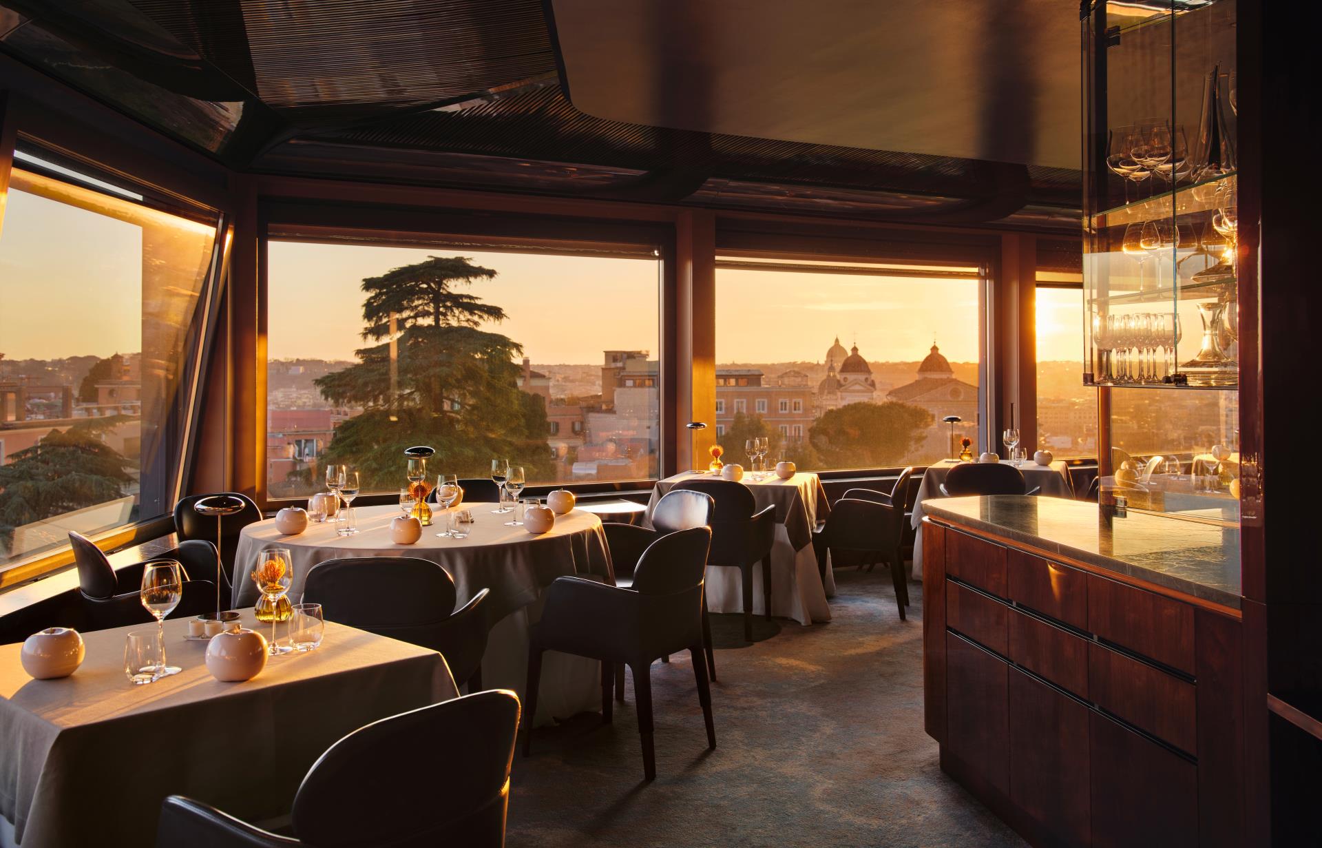 rome-hotel-eden-la-terrazza-sunset-pt-dorchester-collection