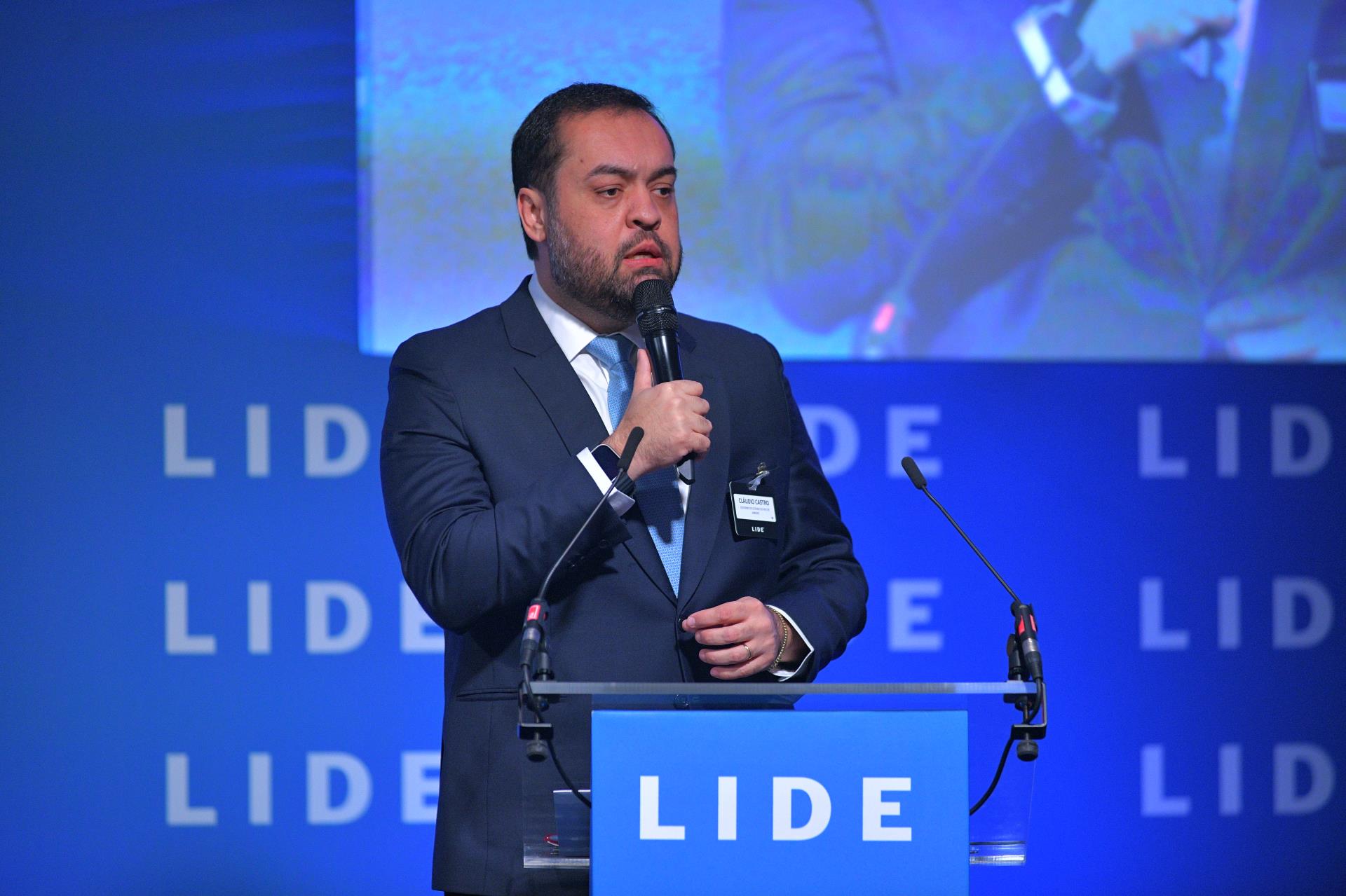 Cláudio Castro, governador do Rio de Janeiro, durante Conferência do LIDE em Londres.  Foto_ Felipe Ferugon _ LIDE