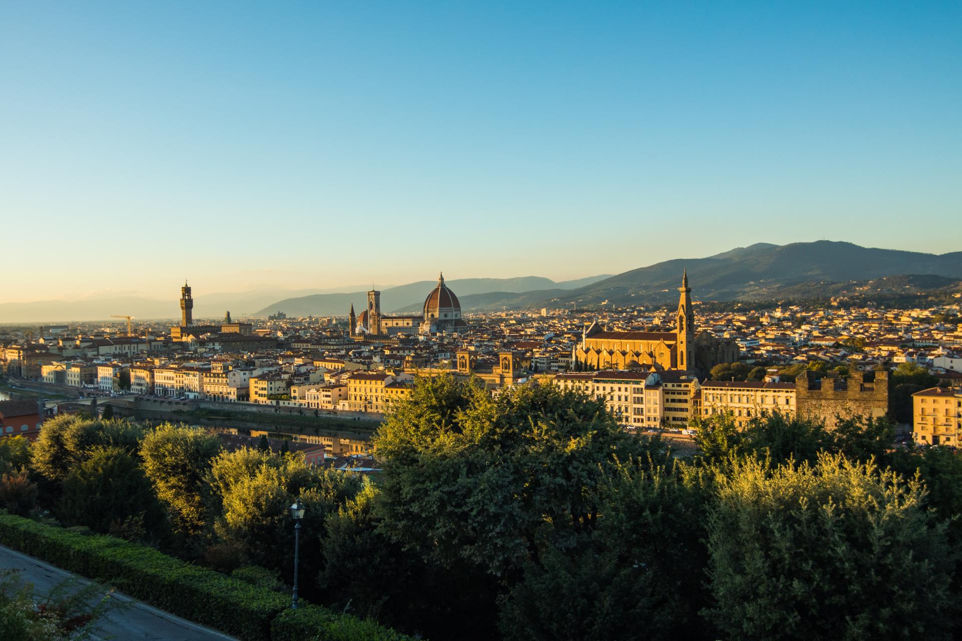 beautiful-landscape-panorama-historical-view-florence-from-piazzale-michelangelo-point-morning-time