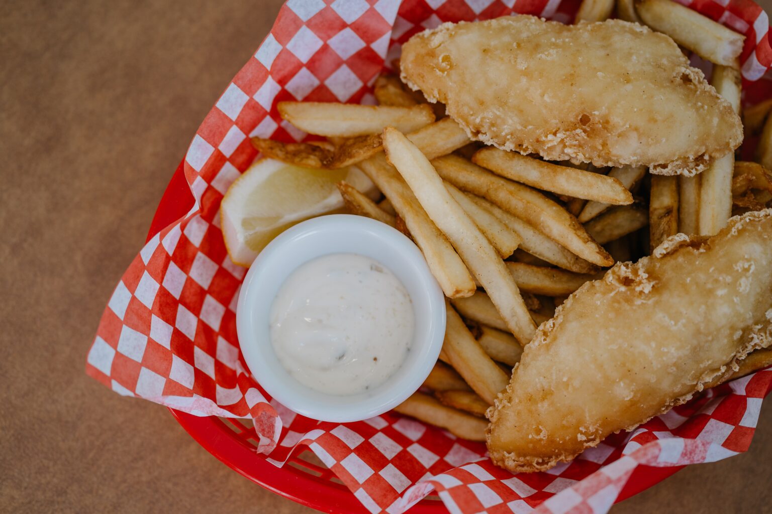 4 - Fish and Chips é um prato quase obrigatório em um pub londrino de respeito.