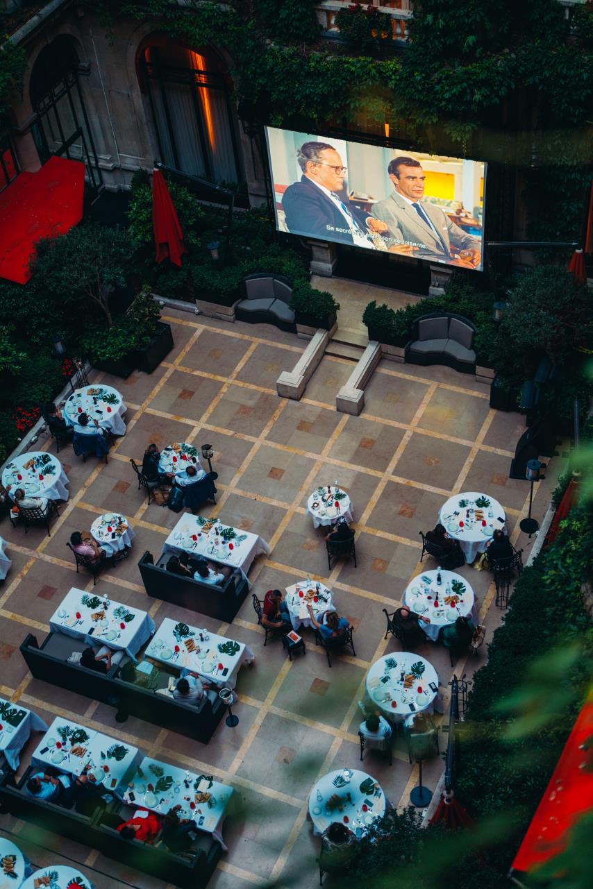 HotelPlazaAthenee-Plaza-Cinema-Club-James-Bond-Dorchestercollection_11_
