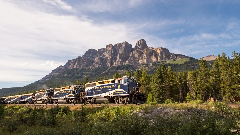 First-Passage-to-the-West-Castle_Mountain1