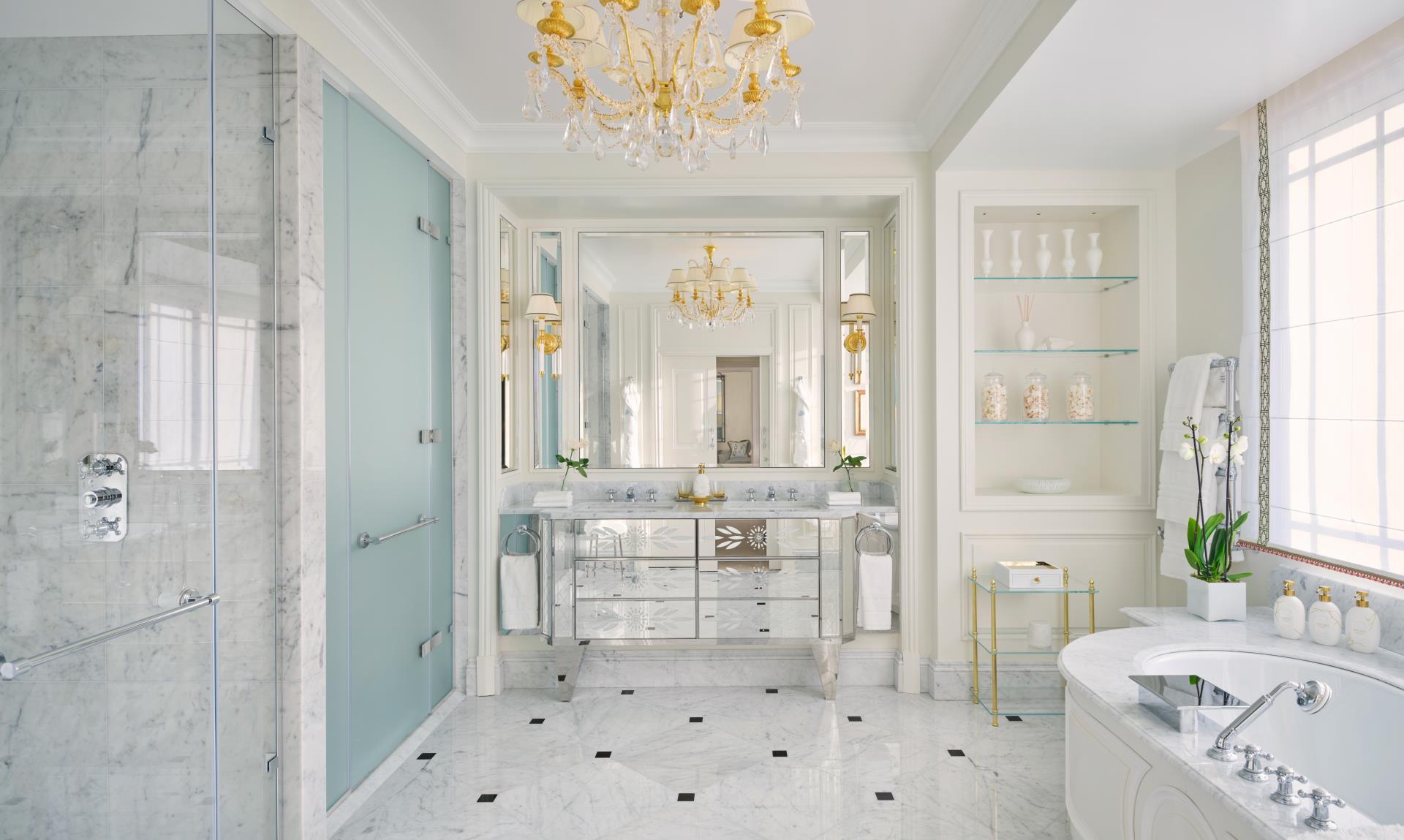 The Dorchester_Royal Suite_Bathroom_Detail_Dorchester Collection (2)