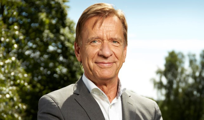  Hakan Samuelsson