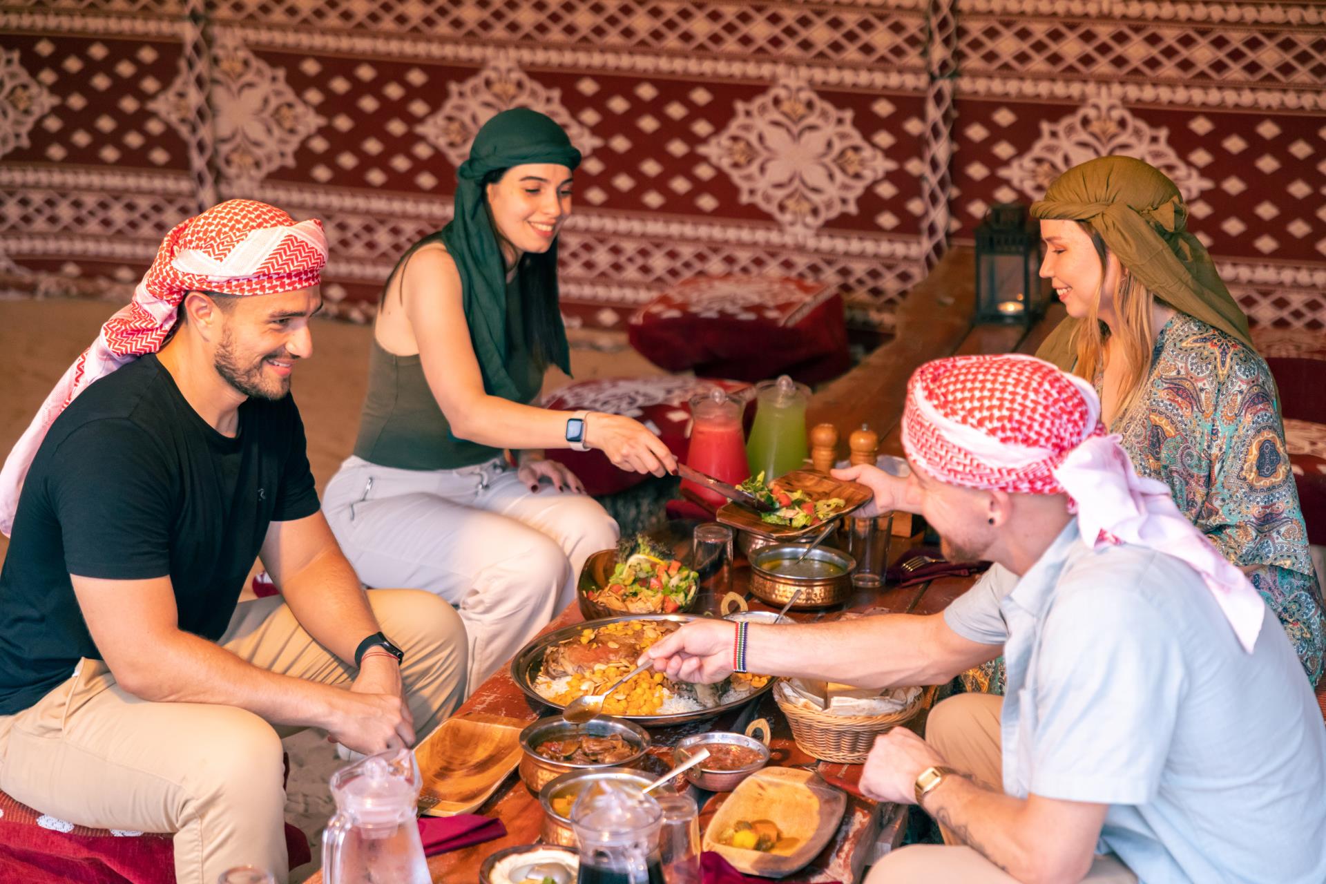 Heritage Safari by Vintage Land Rover -  Traditional Dinner (2)