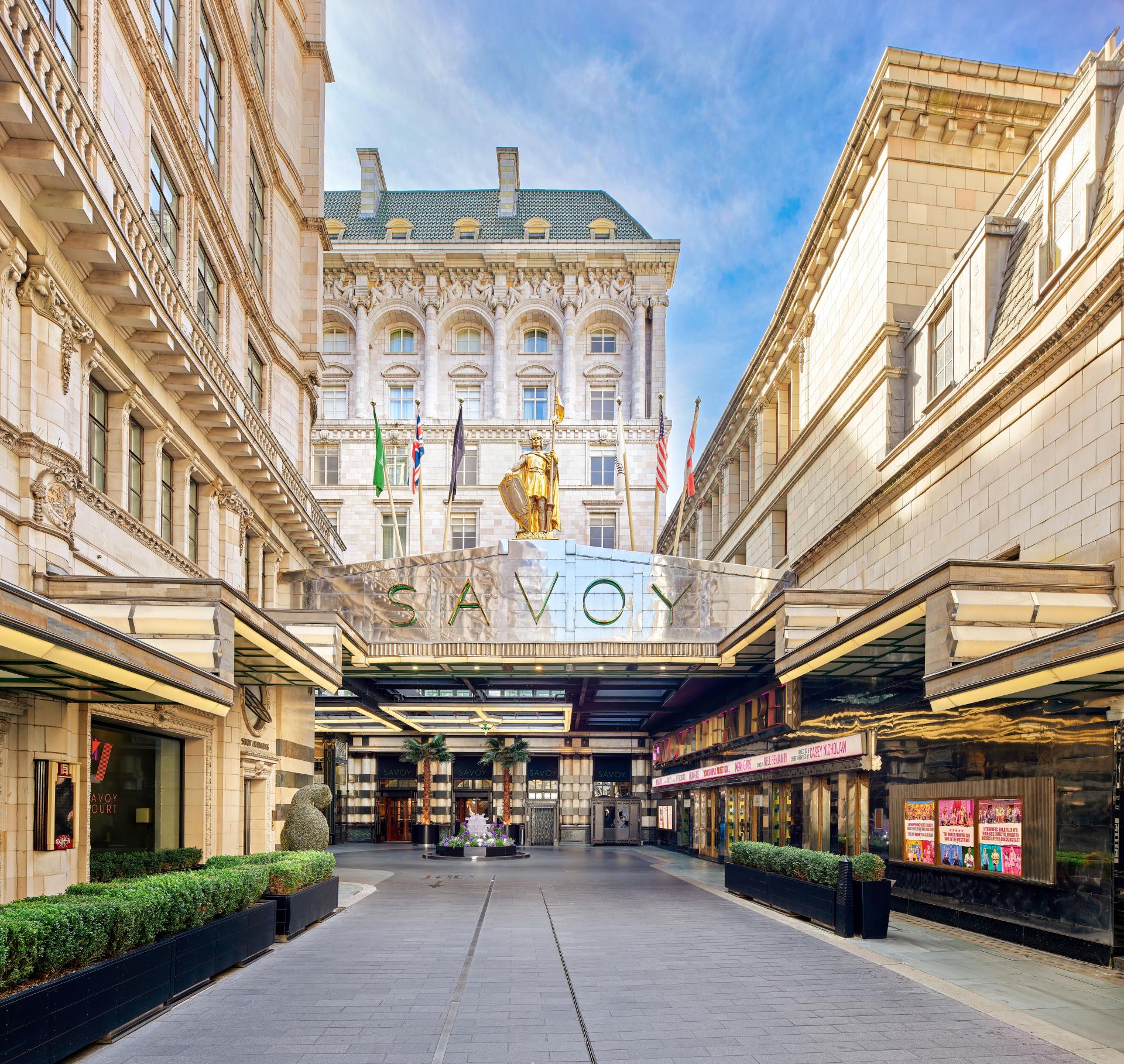fairmont_savoy_exterior_84925-Edit
