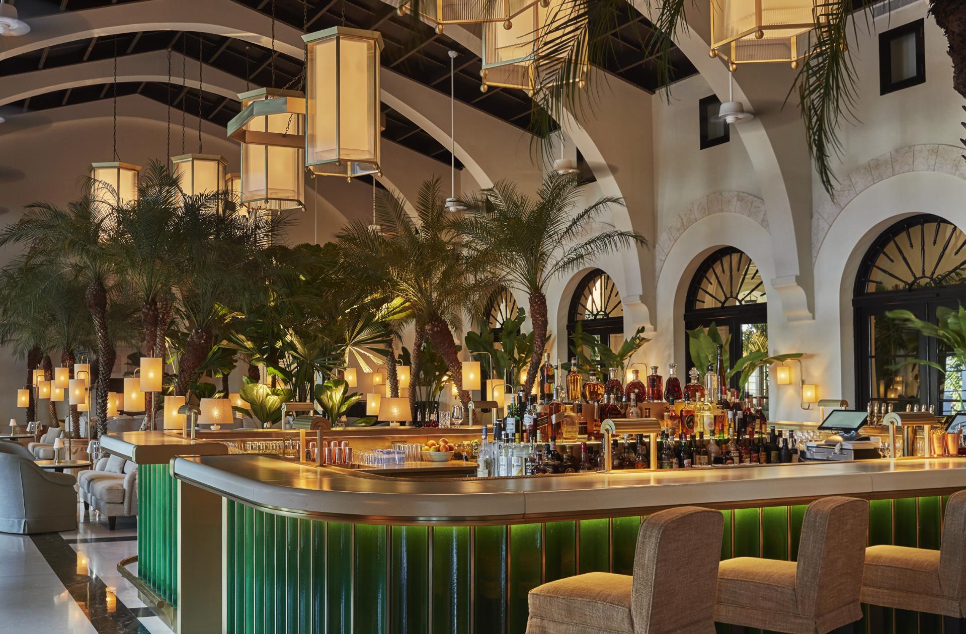 Champagne Bar at The Surf Club