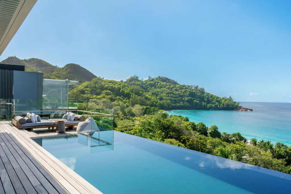 Cheval-Blanc-Seychelles-Panorama-Hill-Villa-Oliver-Fly-2024