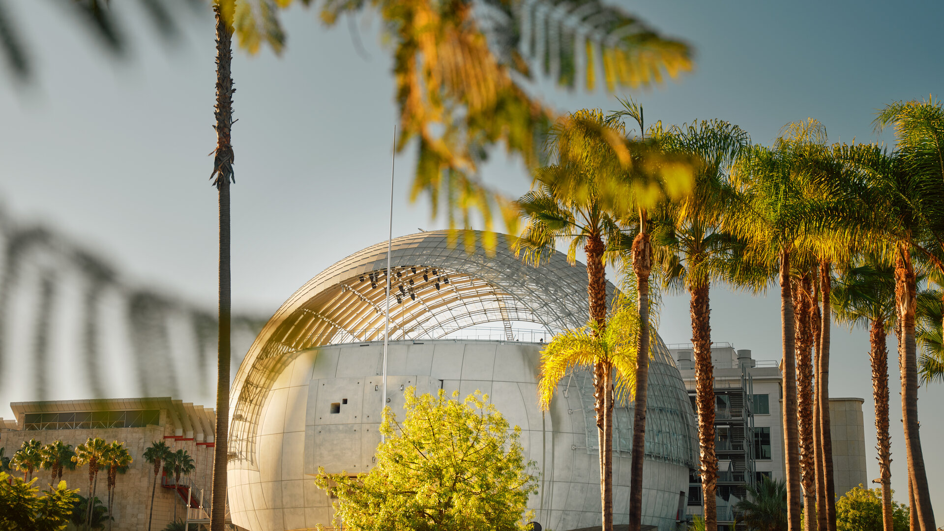 The_Beverly_Hills_Hotel-Building_Dreams_Architecture_Tour-Academy_Musuem-Dorchester_Collection__1_