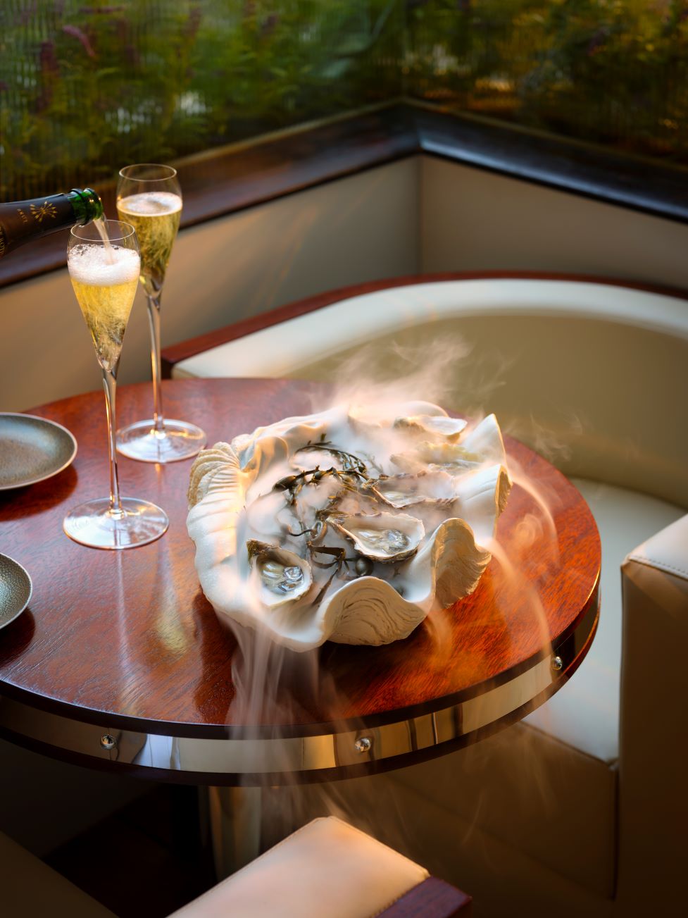 CUT at 45 Park Lane outdoor-dining terrace-Oysters and champagne