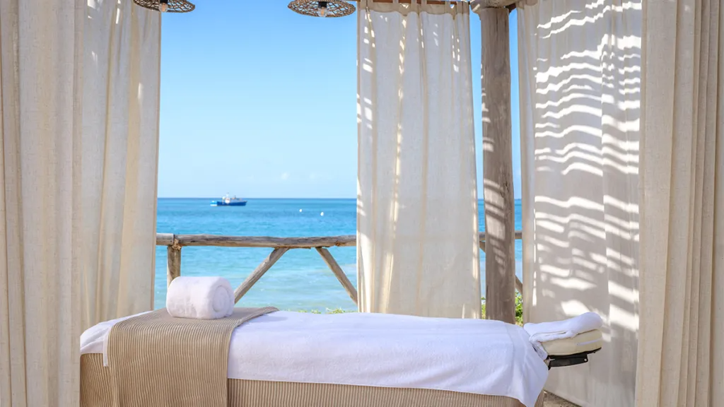 soho-beach-house-spa