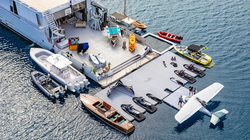 ScubaDiving_Suri_Charter