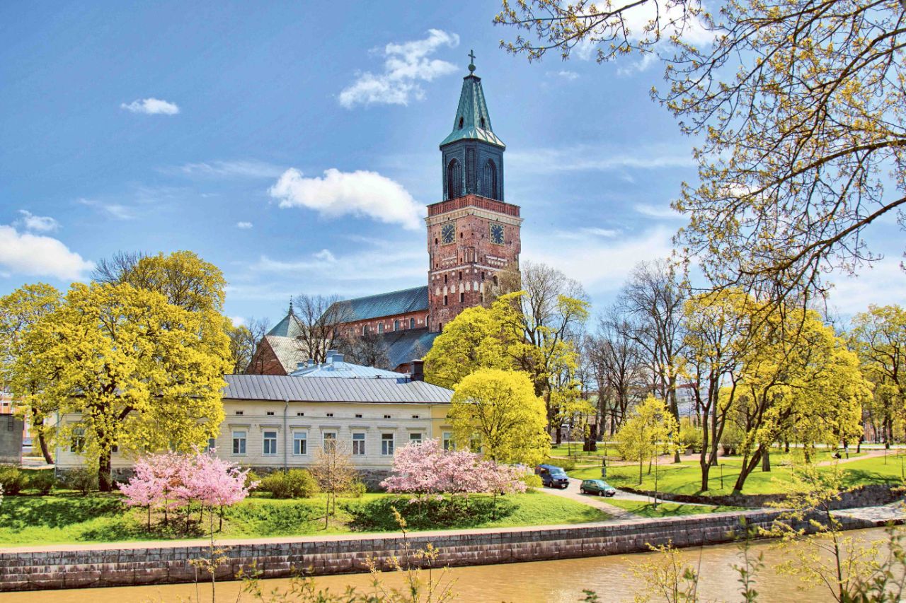 Turku-Regions-Cathedral-by-river-Aurajoki-by-Timo-Oksanen-optimized