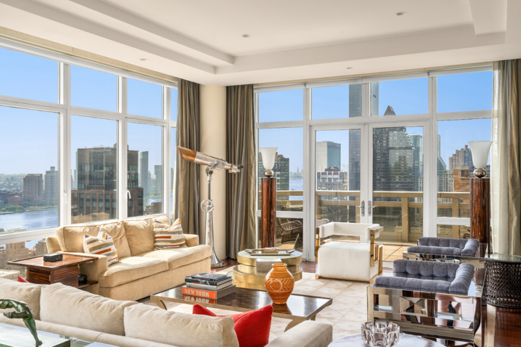Wolf-of-Wall-Street-Apartment1