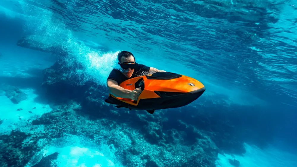 lamborghini-cayago-seabob-se63-2