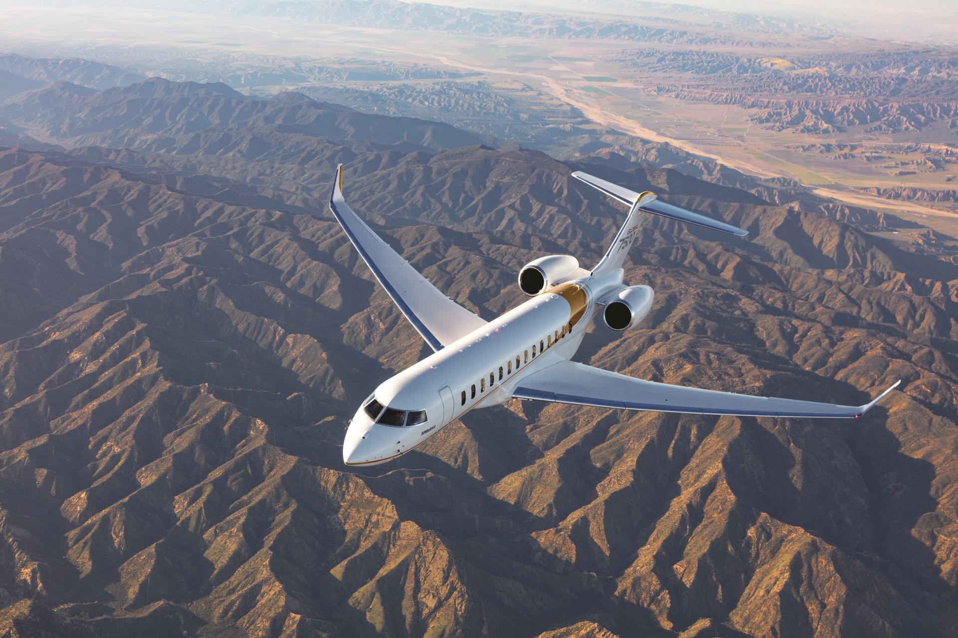 Global 7500 Exterior Poster Horizontal_3