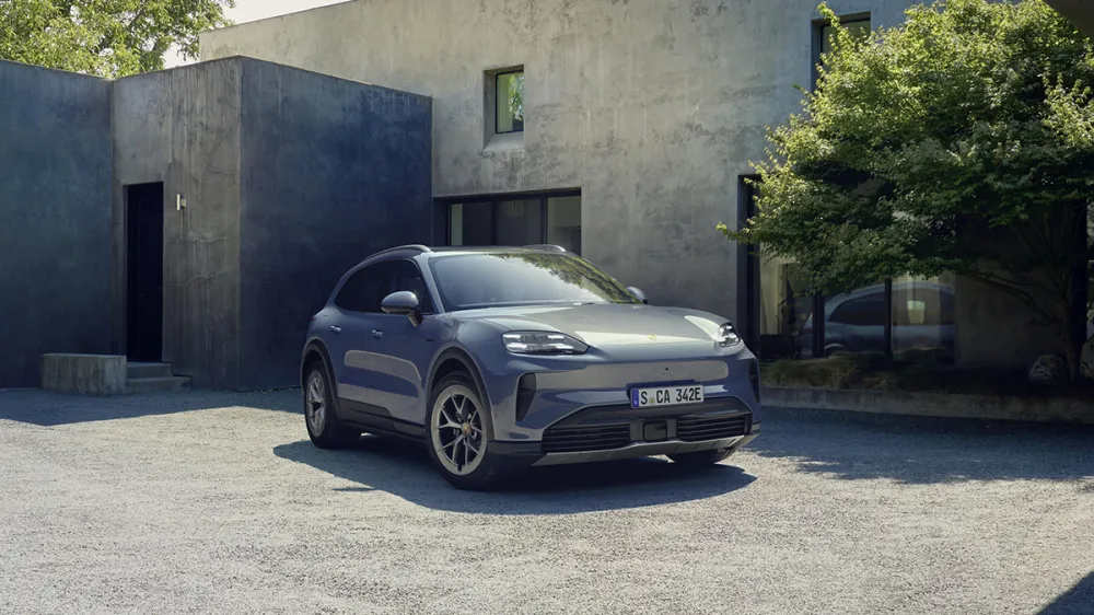 2026-porsche-cayenne-s-electric-00