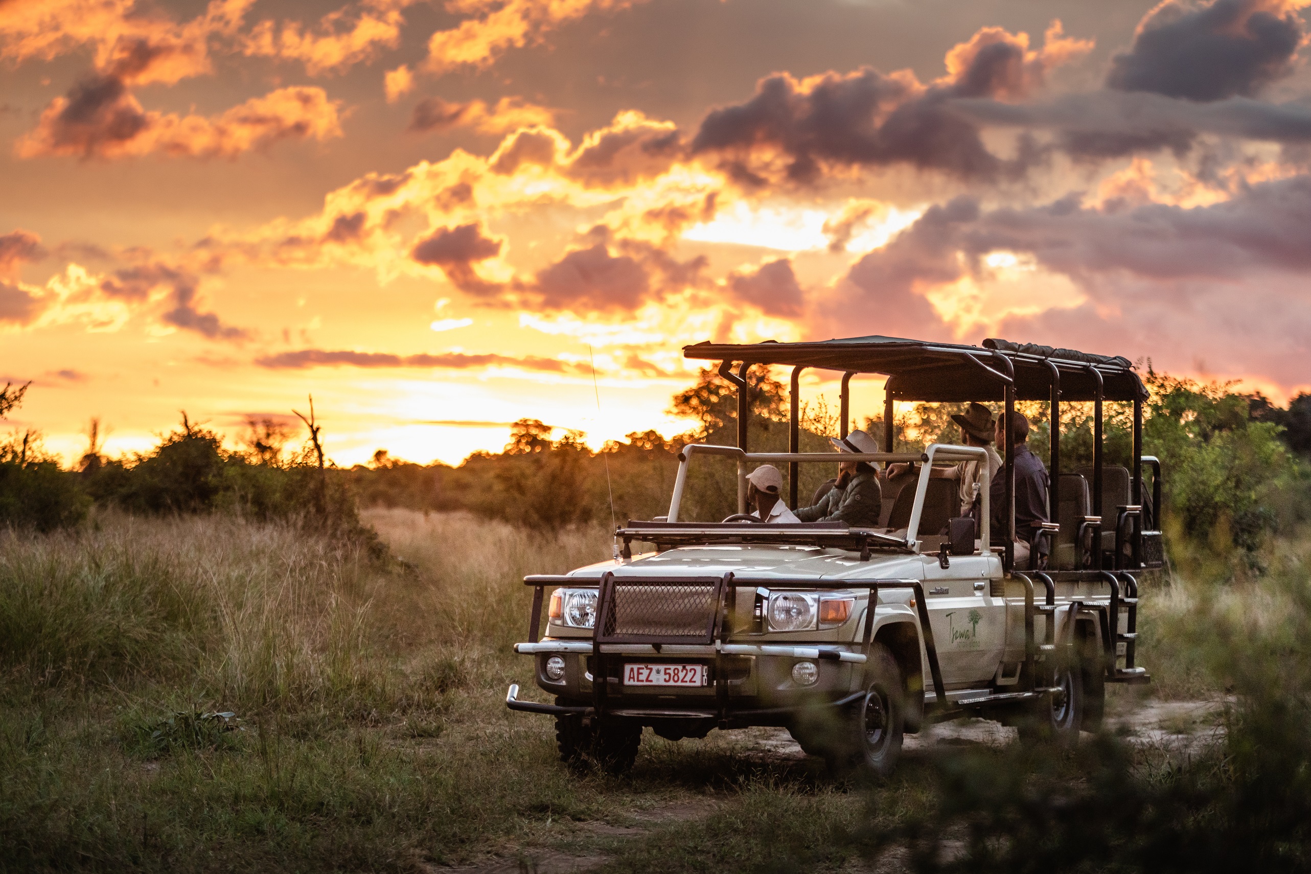 Tsowa Safari Island Game Drives