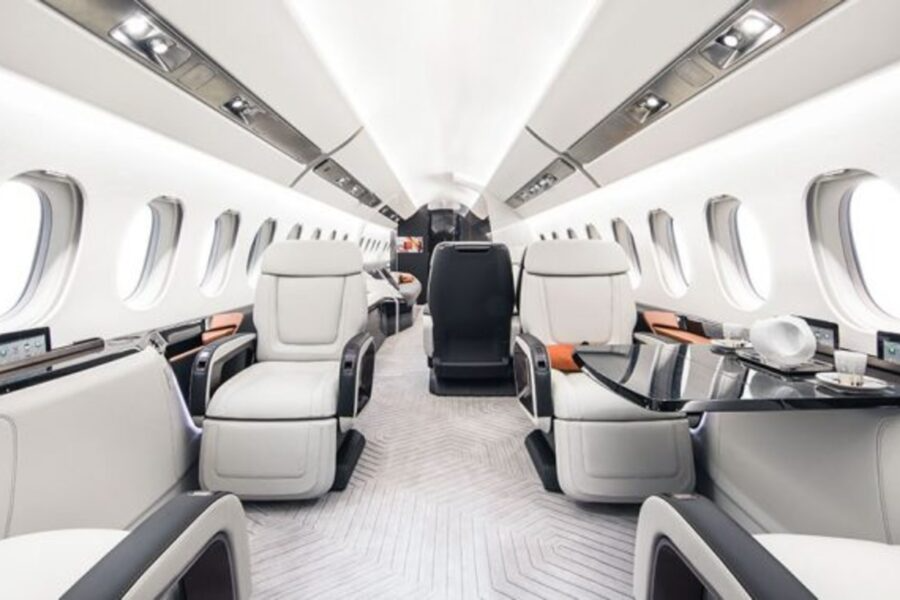 3_ForbesLife_Dassault-Falcon-6X_08dez2020_Divulga_C3_A7_C3_A3o-900x600
