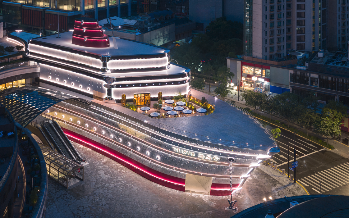 Louis Vuitton apresenta “The Louis“, um projeto que abrange retail, café e um conceito de exposição em Shanghai