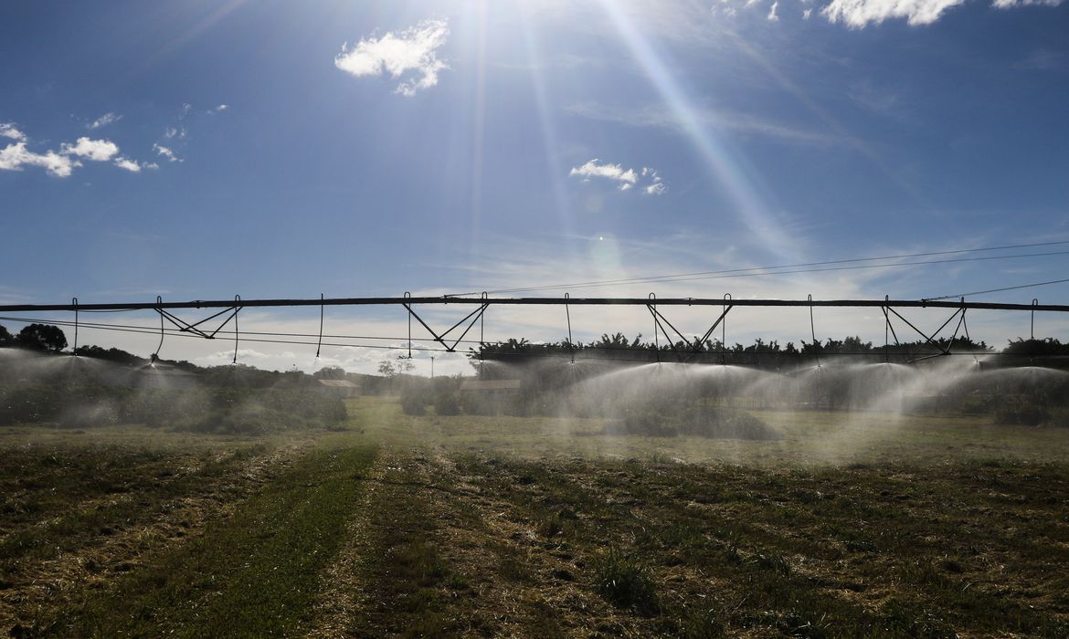 Fatores climáticos levaram à queda do PIB, diz secretaria