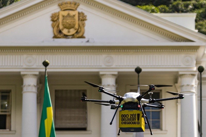 Zé Delivery inicia testes de entrega via drone no Rio