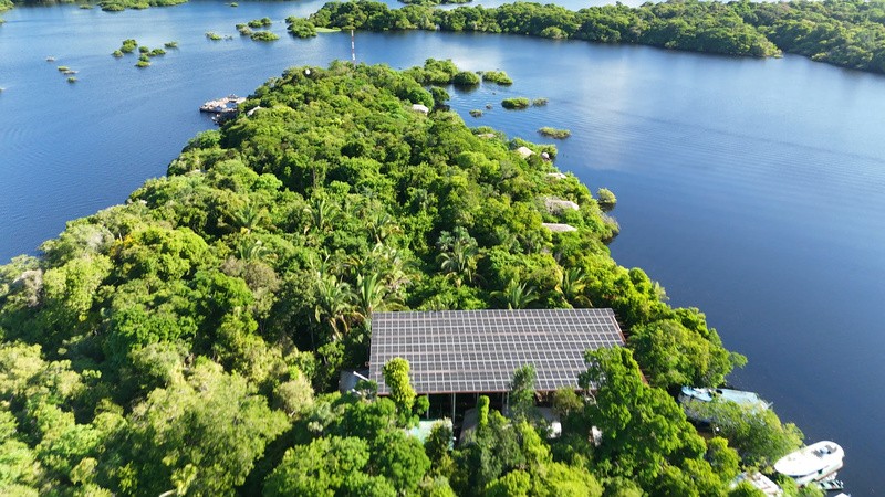 Na Amazônia, hotel de selva passa a operar 100% com energia solar da Huawei