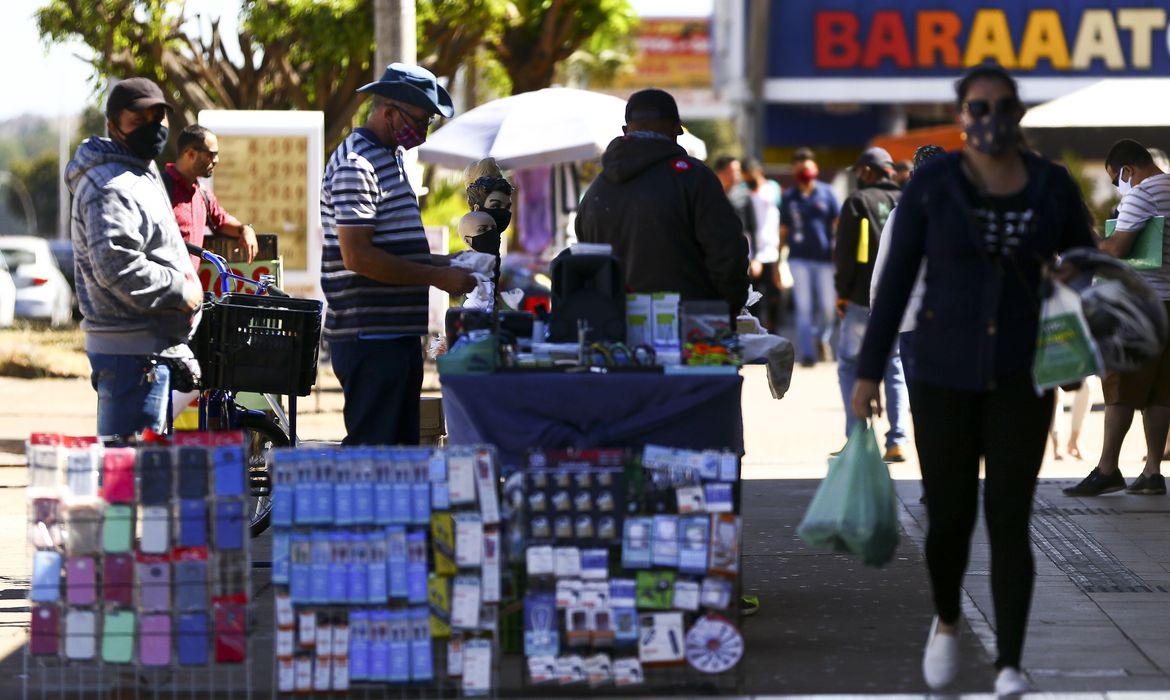 Um em cada cinco brasileiros ganhou peso durante a pandemia