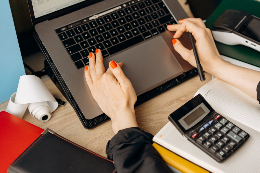 Instituição financeira investe por mais presença de mulheres em cargos de liderança