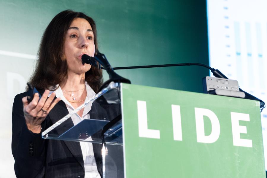 'Os alunos do Brasil estão com cinco anos de atraso', afirma Mercedes Mateo, do BID 