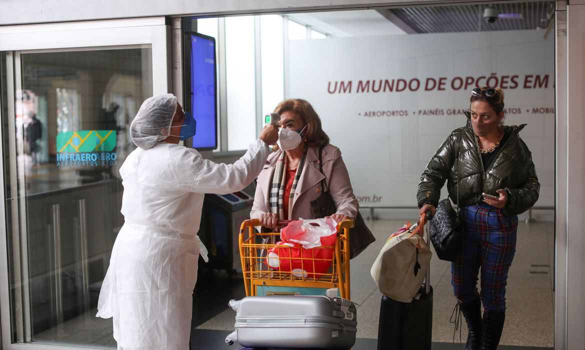 São Paulo poderá exigir passaporte da vacina em aeroportos