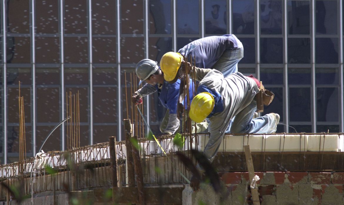 Custo da construção civil sobe 1,44% em setembro