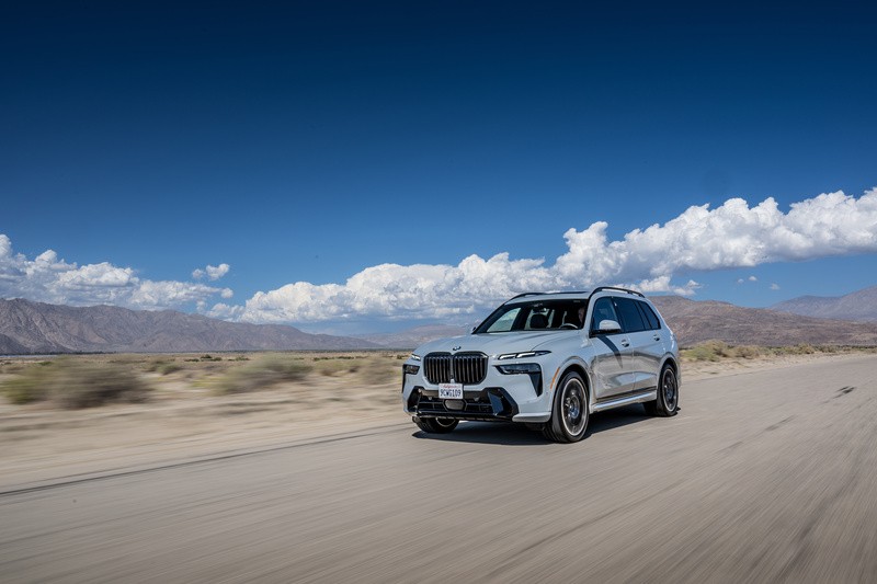 Sete lugares, infinitas experiências: o novo BMW X7 no Brasil