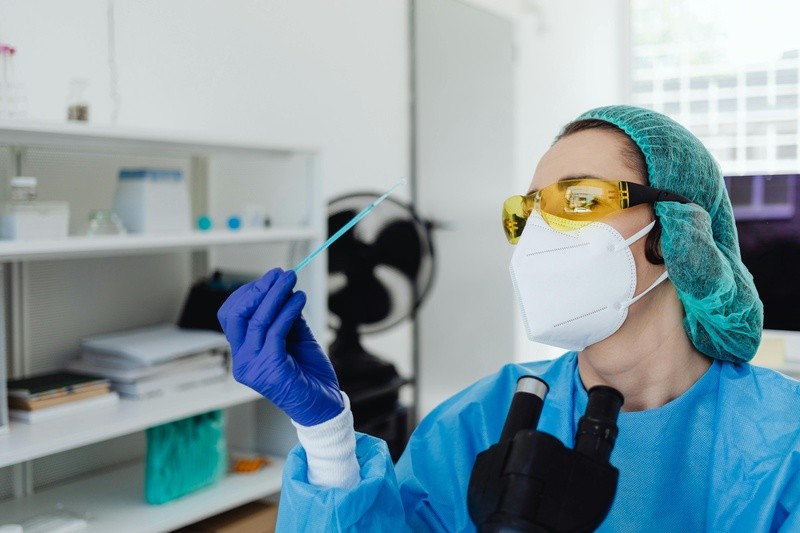 Roche Diagnóstica acelera crescimento em doenças infecciosas e projeta crescer 15% ao ano na área até 2029