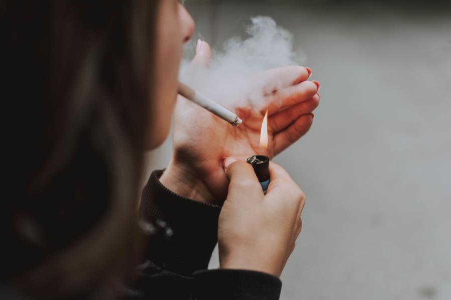 Consumo de drogas na juventude está ligado a danos cognitivos no futuro