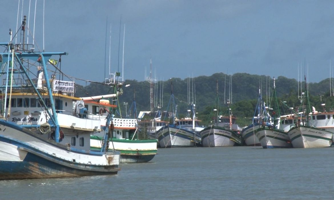 BNDES busca parceiro para estudos sobre o mar do Sul do Brasil