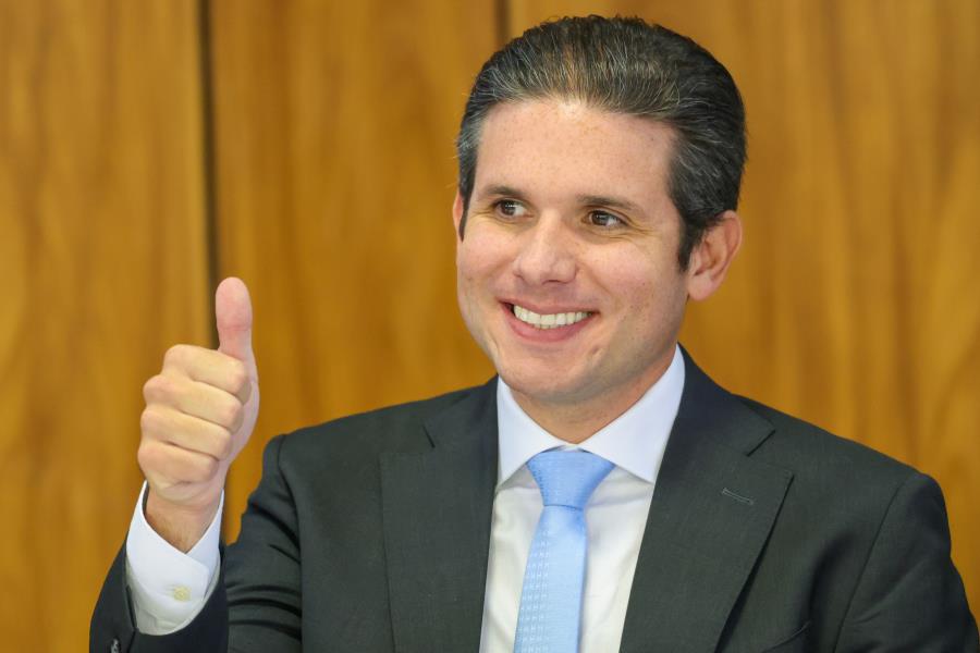 Motta promete Câmara protagonista: reformas econômicas, segurança e transparência no centro da agenda