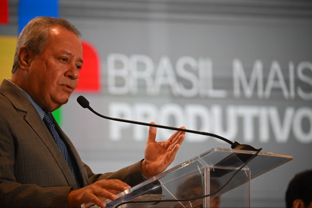 Programa 'Novo Brasil Mais Produtivo' aumentará competitividade das indústrias, diz presidente da CNI