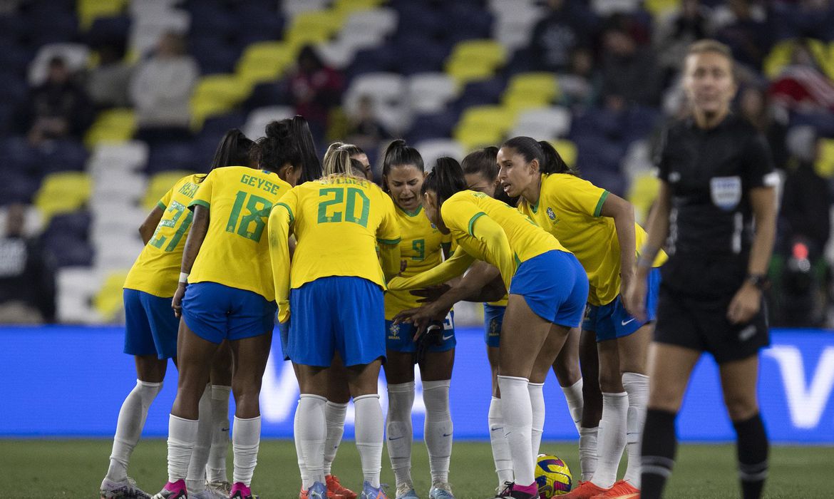 Governo adotará ponto facultativo em jogos da Seleção Feminina