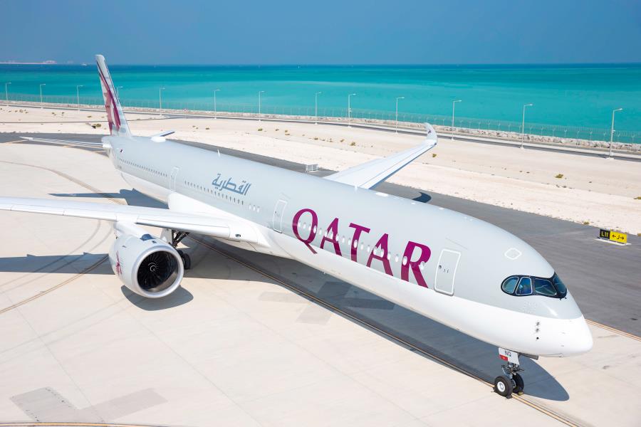 Com nova experiência a bordo, voos da Qatar Airways vão oferecer internet gratuita de alta velocidade a passageiros