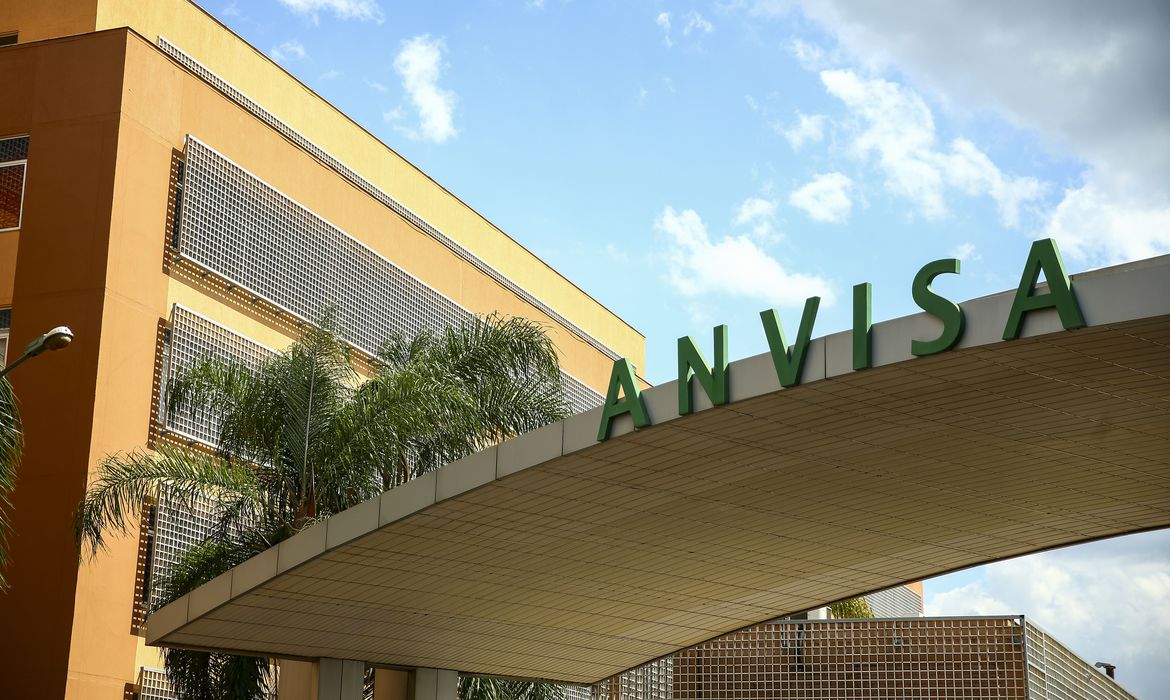 Anvisa autoriza novo ensaio clínico de vacina contra covid-19