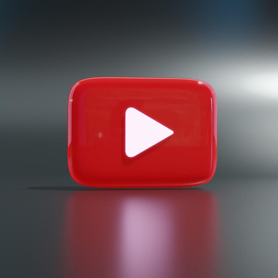YouTube em 2026: O fim do "UGC", a explosão da IA e um impacto de US$ 100 bilhões na economia