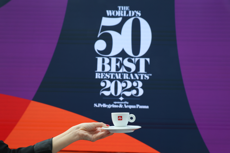Illycaffè celebra a alta gastronomia no World's 50 Best Restaurants 2023